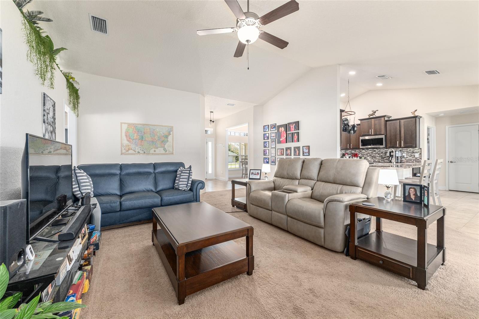 Image 13 of 96 For 10400 45th Court