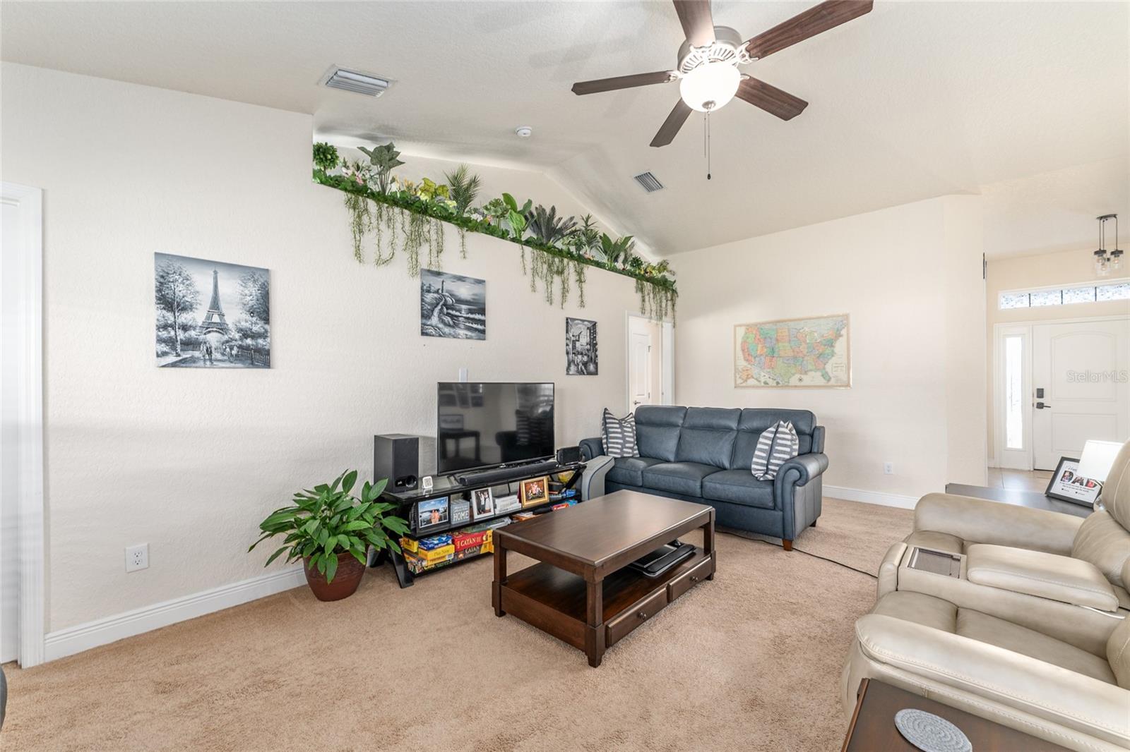 Image 15 of 96 For 10400 45th Court