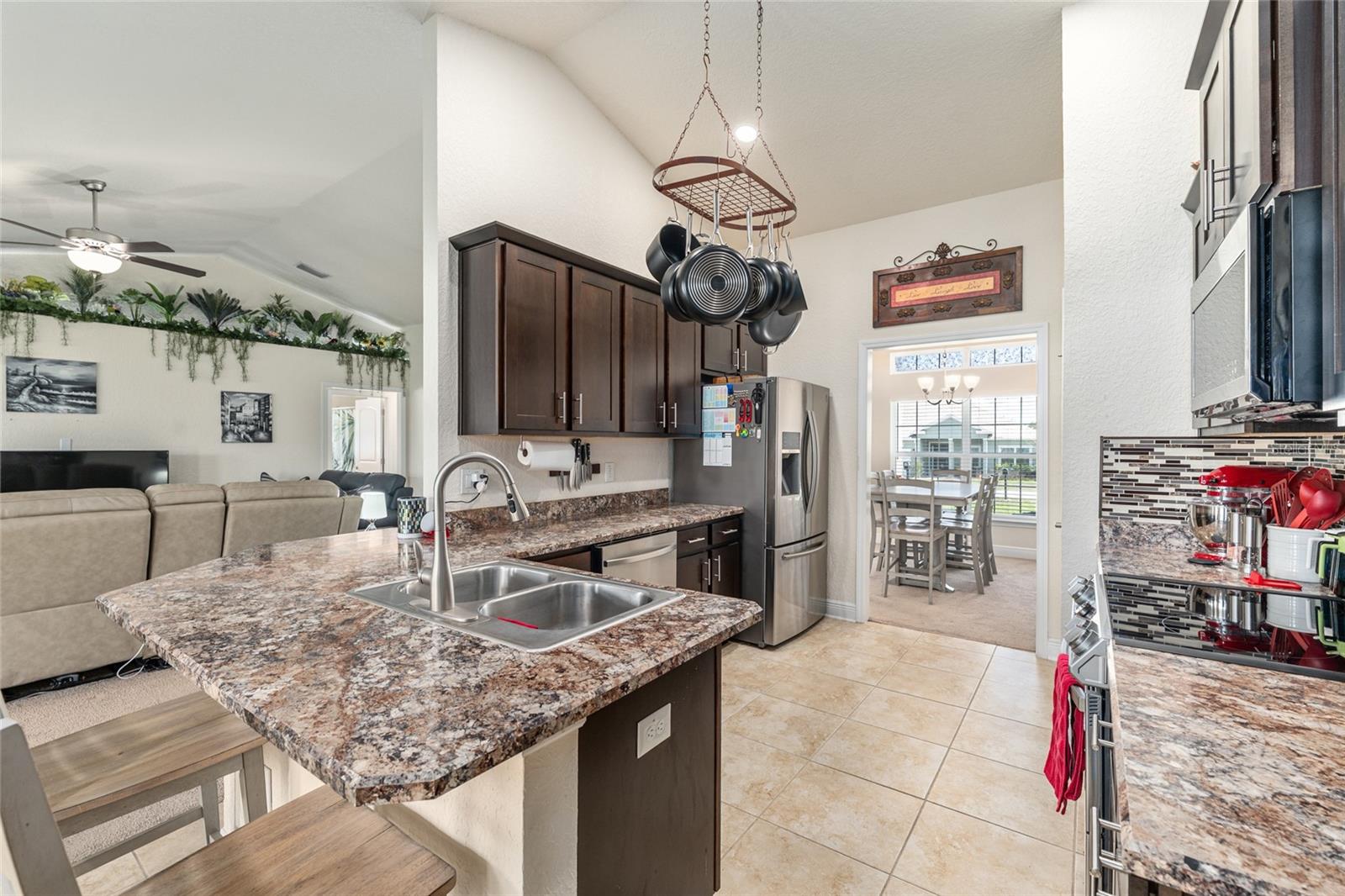 Image 19 of 96 For 10400 45th Court