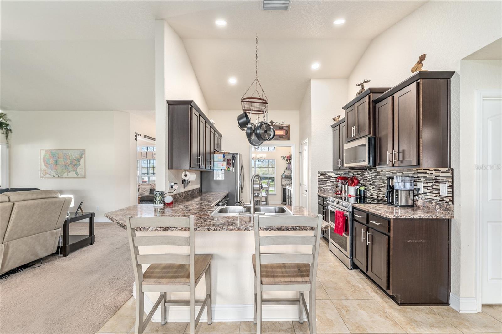 Image 23 of 96 For 10400 45th Court