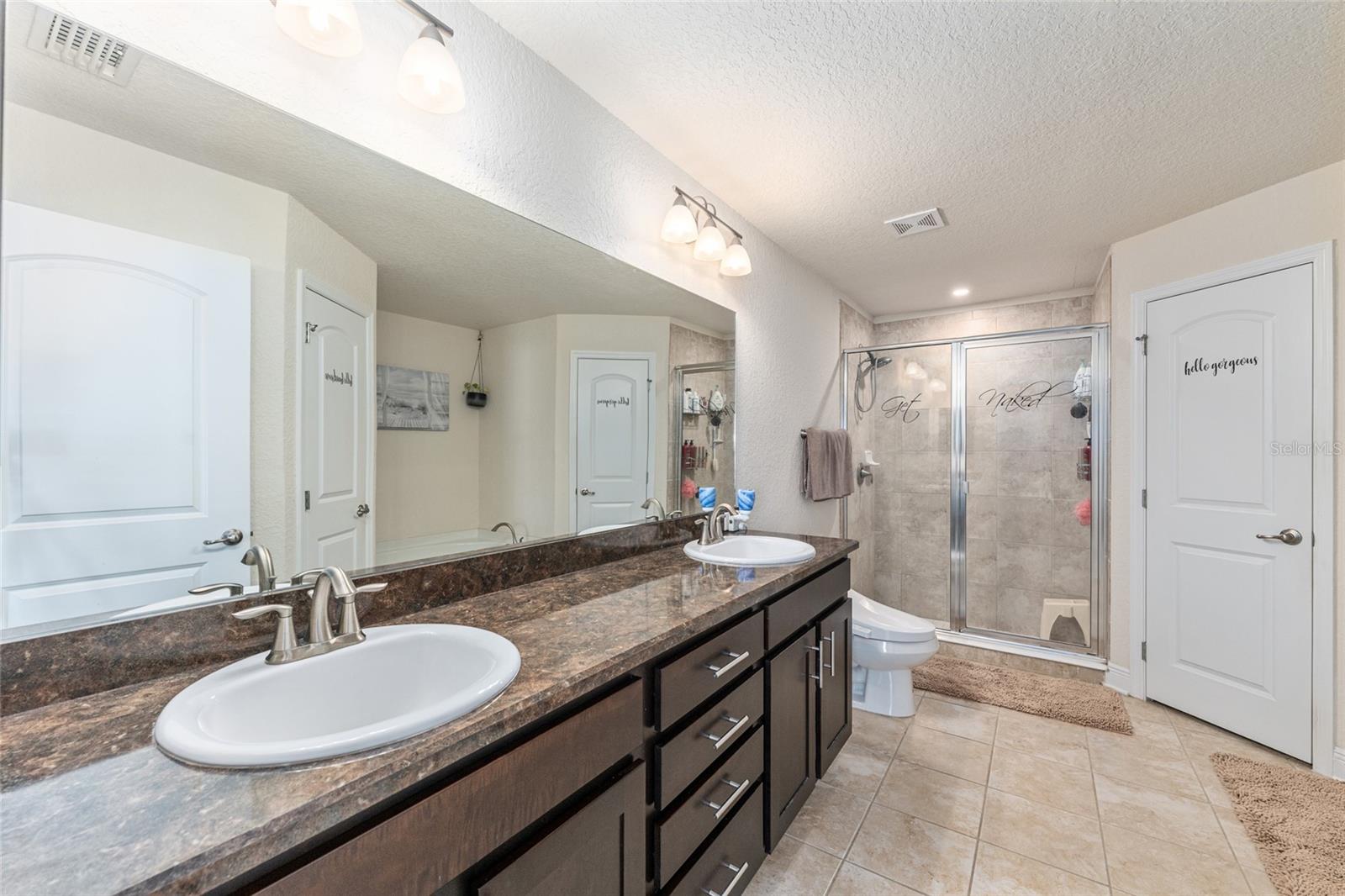 Image 28 of 96 For 10400 45th Court