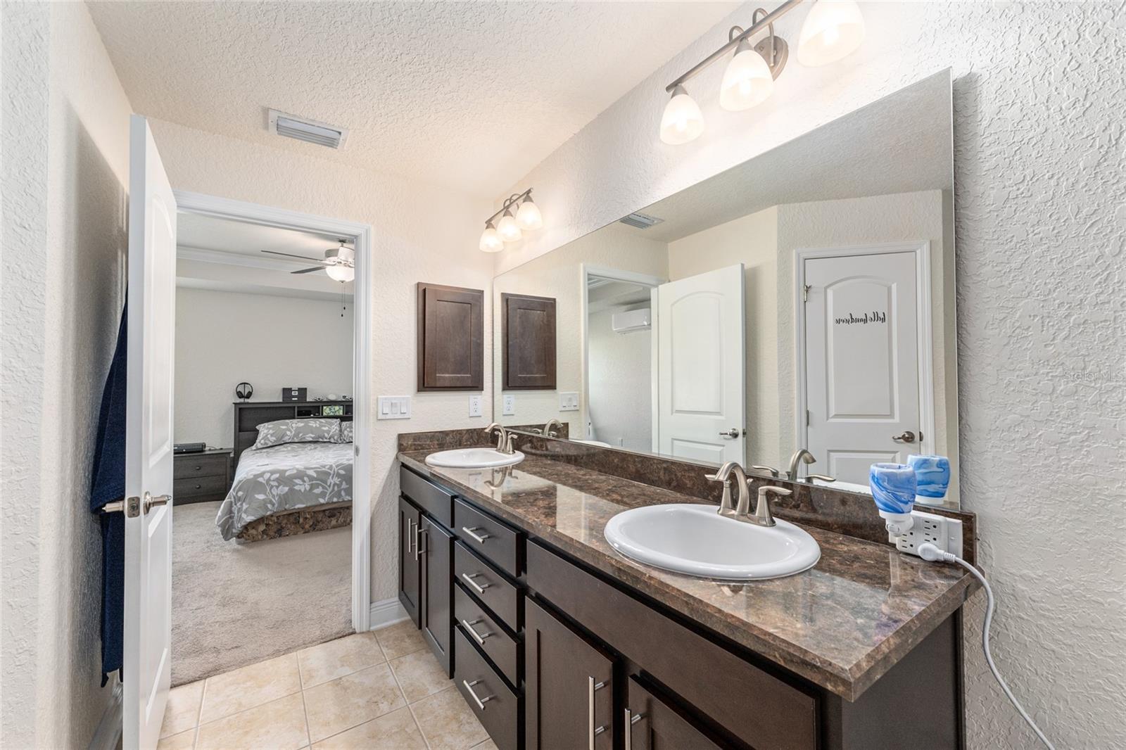 Image 29 of 96 For 10400 45th Court