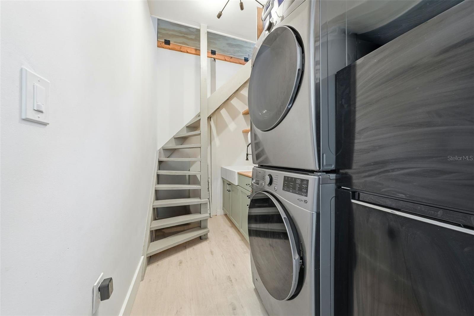 Image 35 of 38 For 36104 Emeralda Avenue