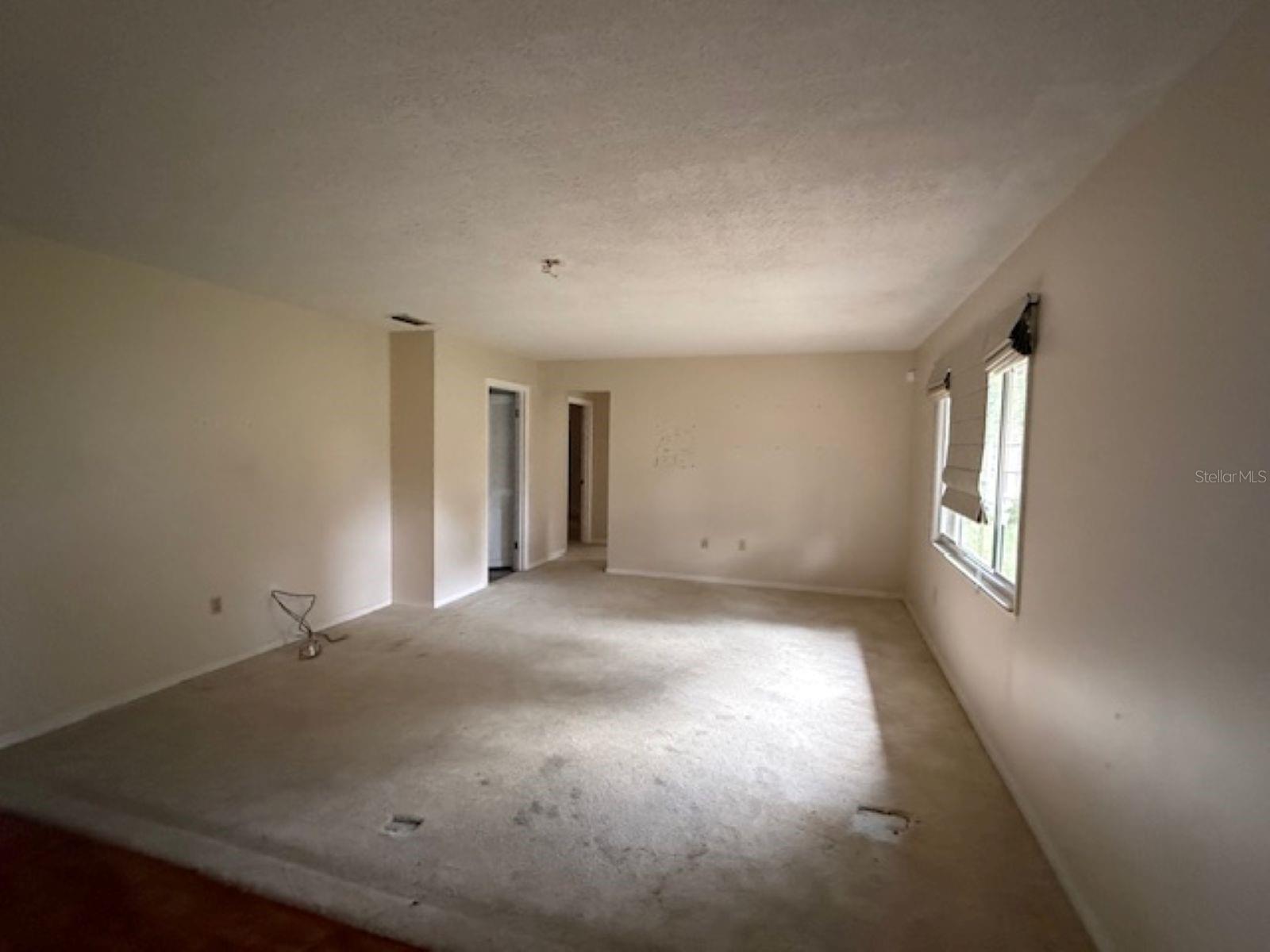 Image 3 of 12 For 4000 22nd Court