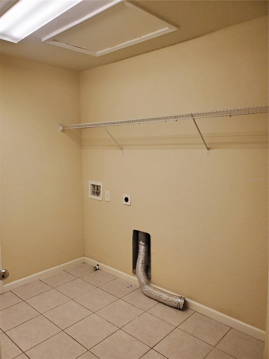 Image 25 of 57 For 5584 39th Street