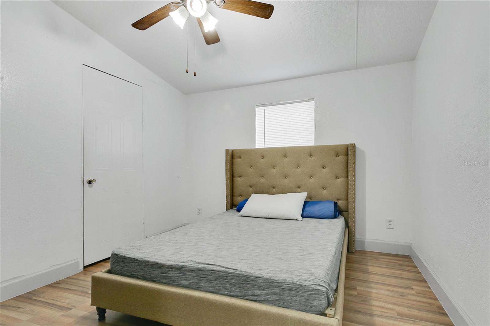 Image 12 of 23 For 12531 18th Street