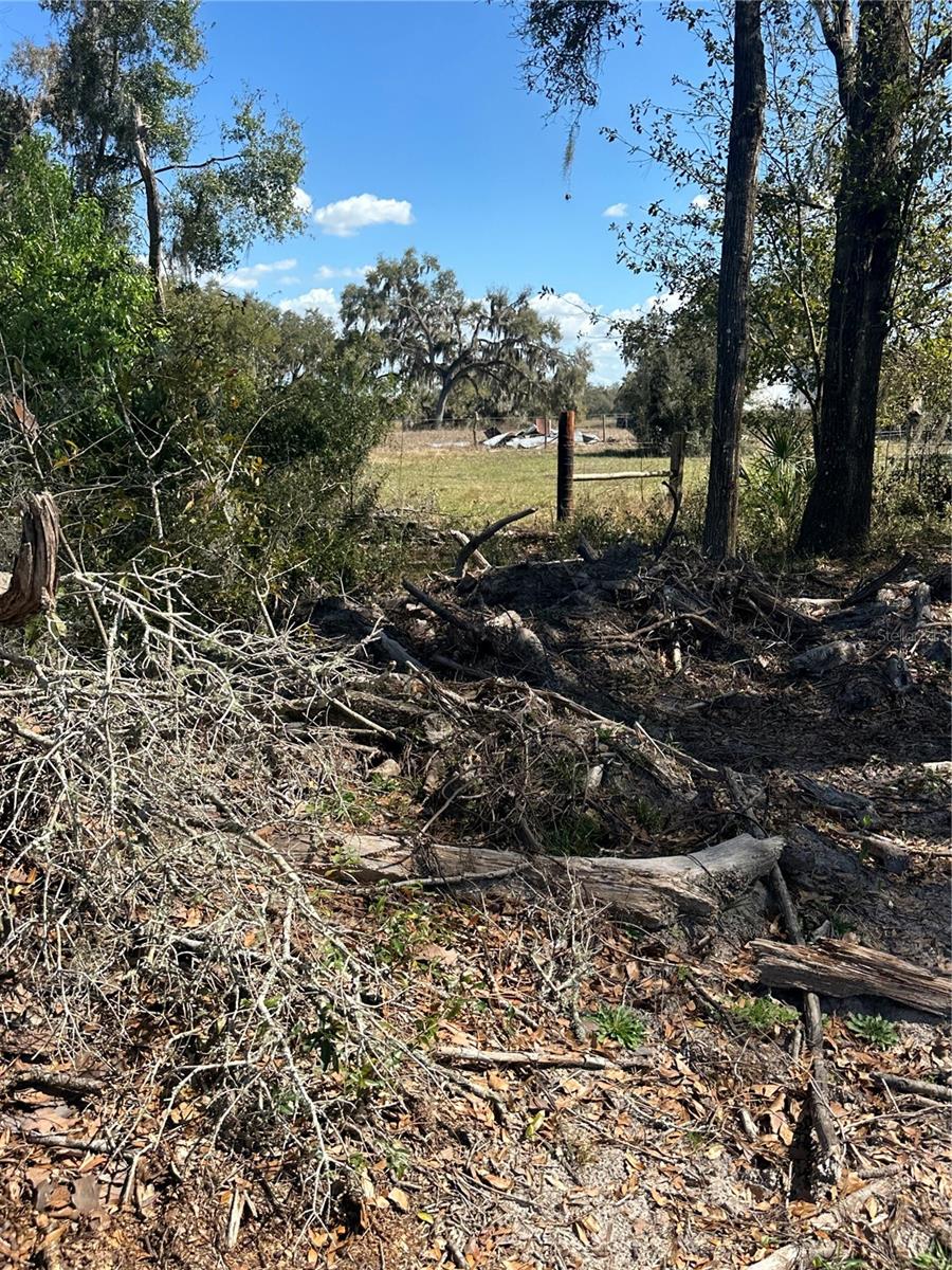 Image 9 of 21 For 688th Avenue