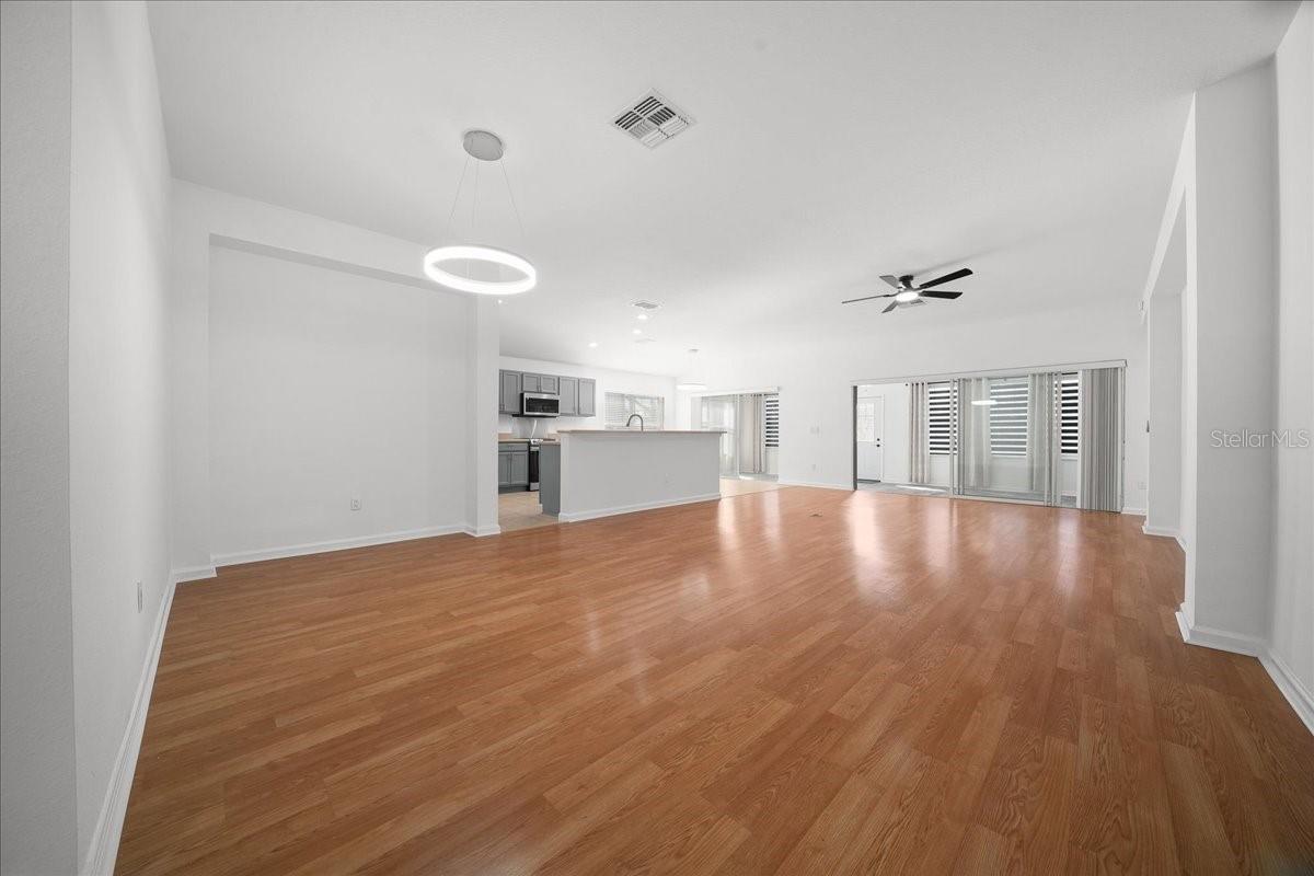 Image 6 of 45 For 4756 42nd Street