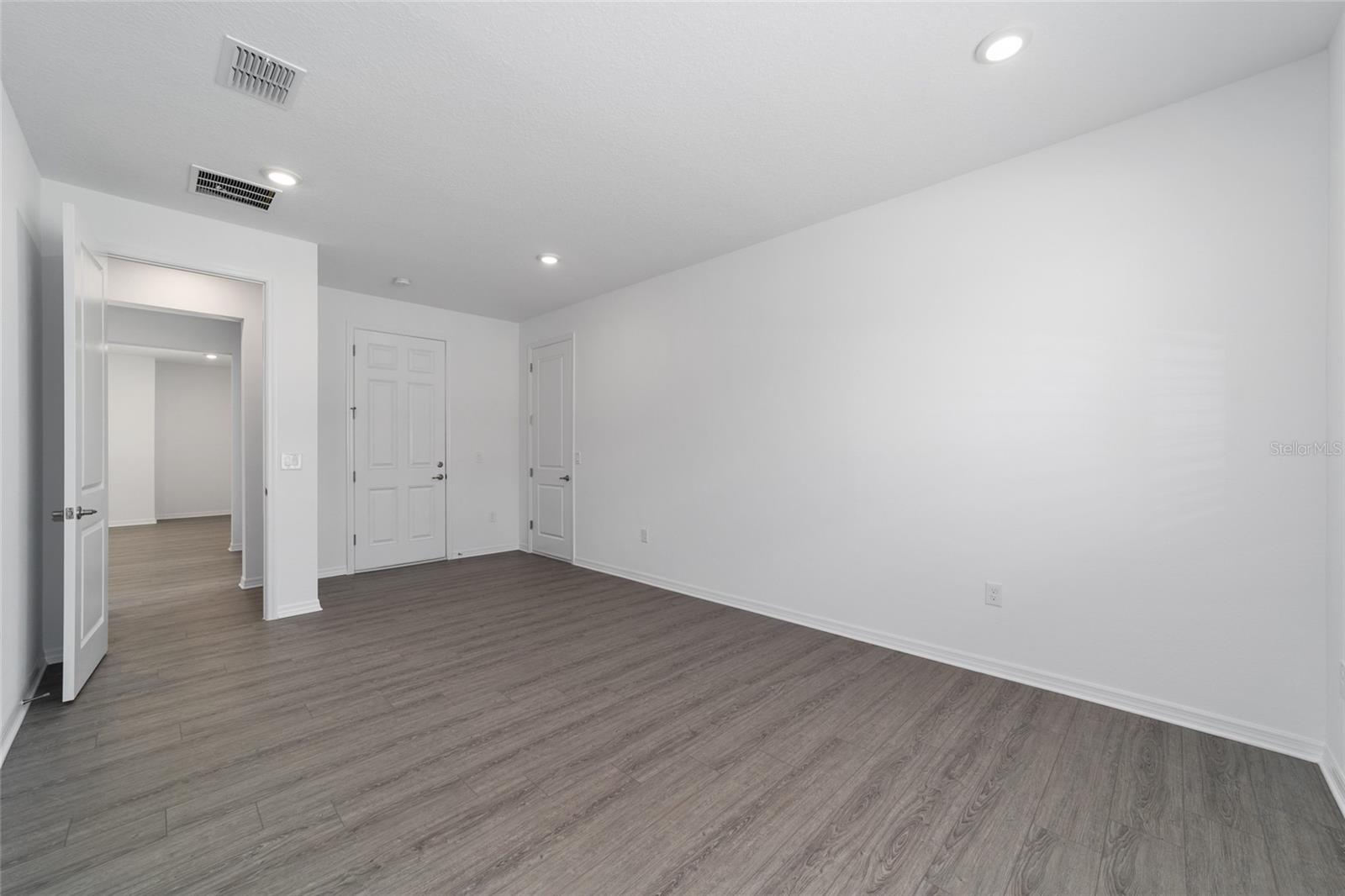 Image 13 of 54 For 7232 63rd Street