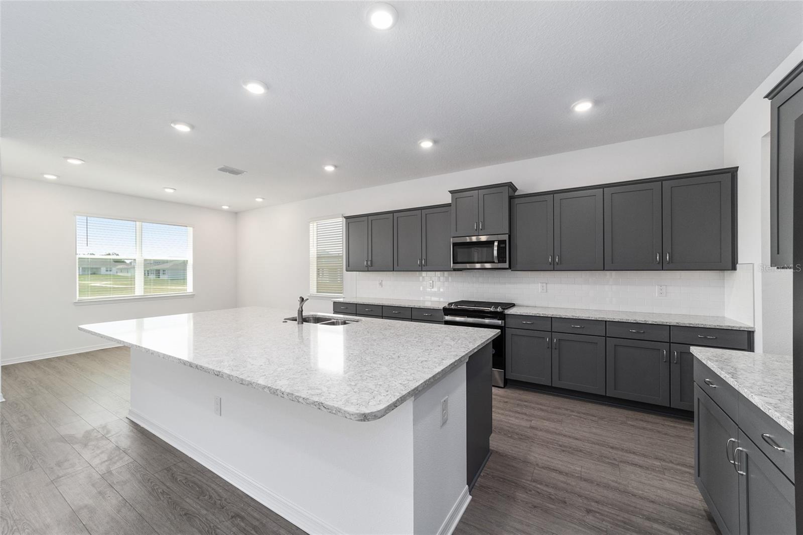 Image 17 of 54 For 7232 63rd Street