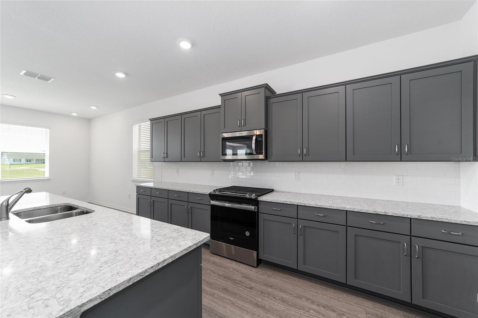 Image 23 of 54 For 7232 63rd Street