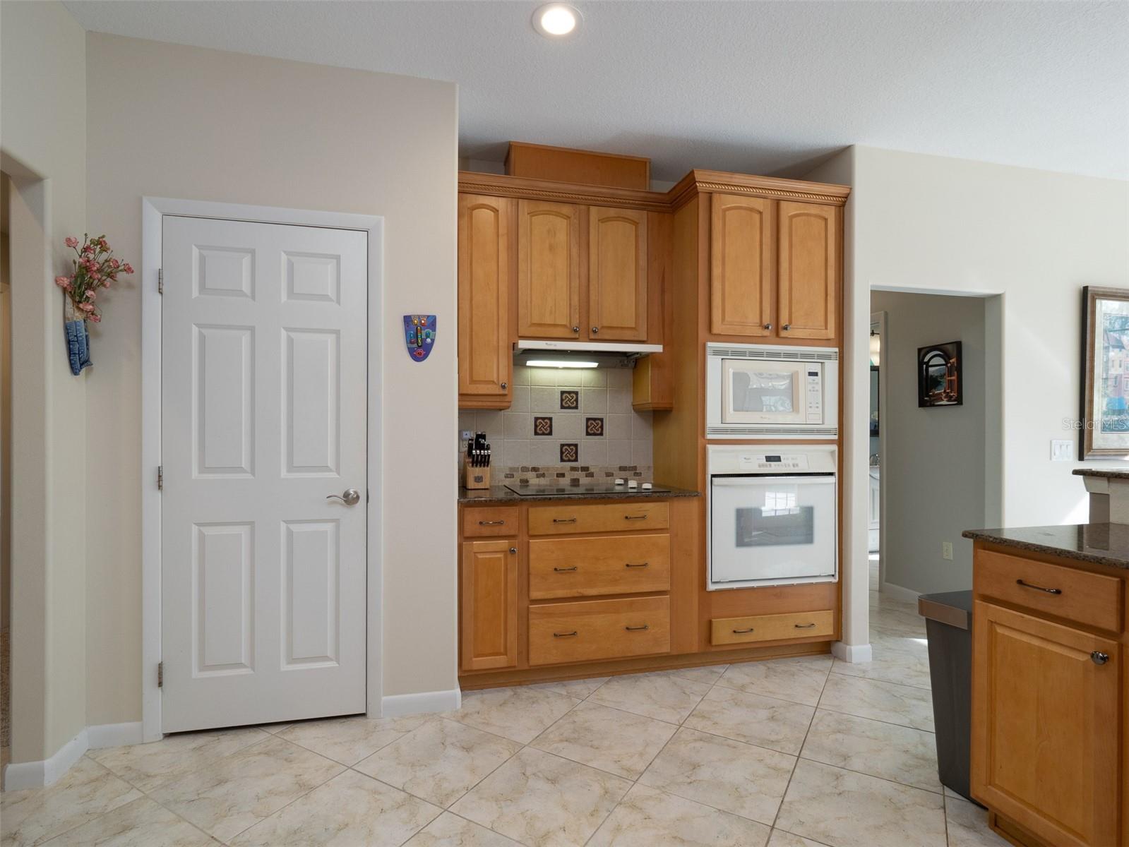 Image 11 of 34 For 8535 136th Avenue Road