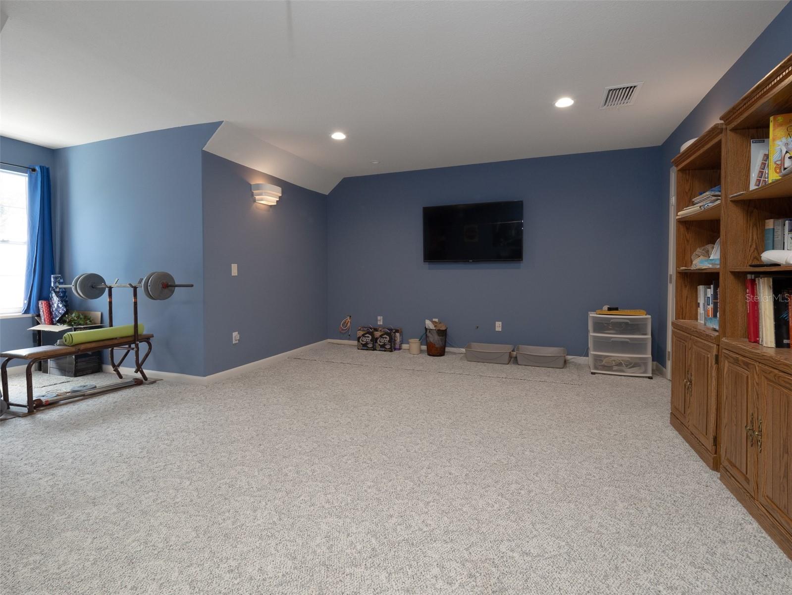 Image 20 of 34 For 8535 136th Avenue Road