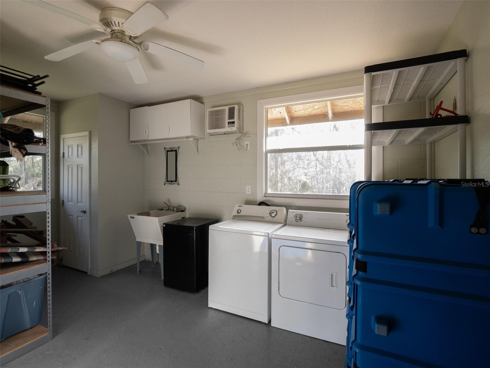 Image 28 of 34 For 8535 136th Avenue Road