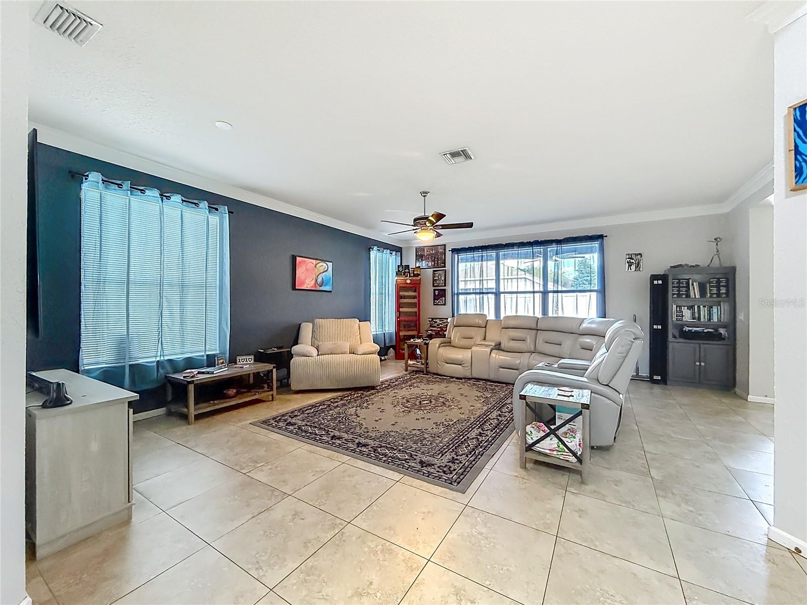 Image 10 of 100 For 4947 40th Lane