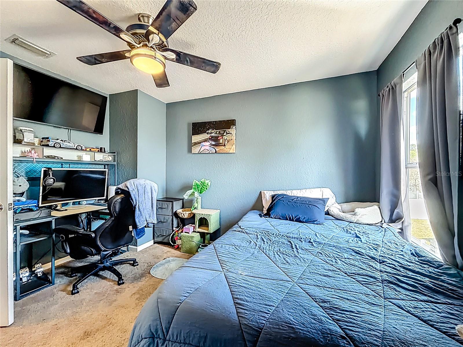 Image 37 of 100 For 4947 40th Lane