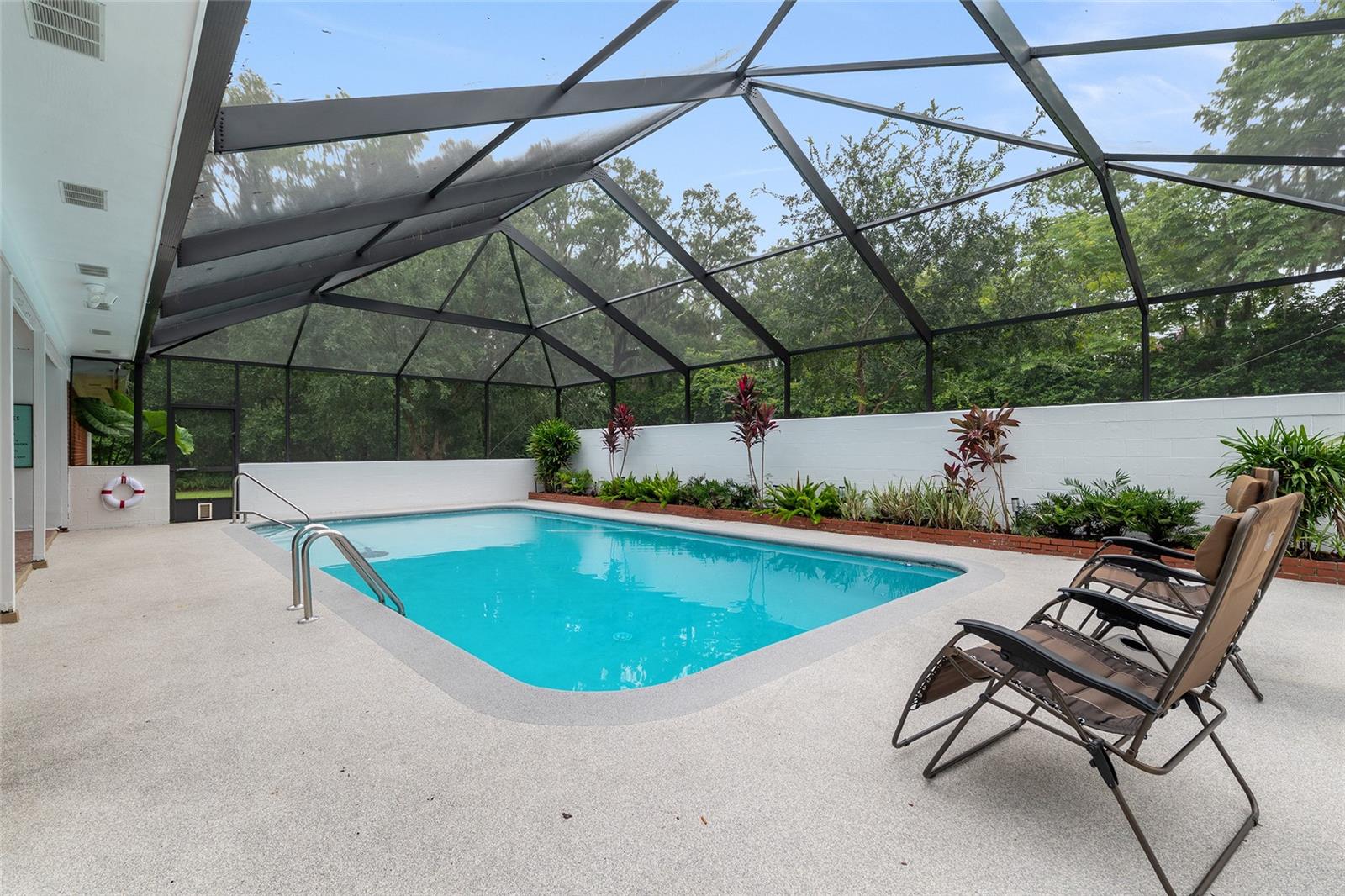 Image 12 of 71 For 415 22nd Avenue