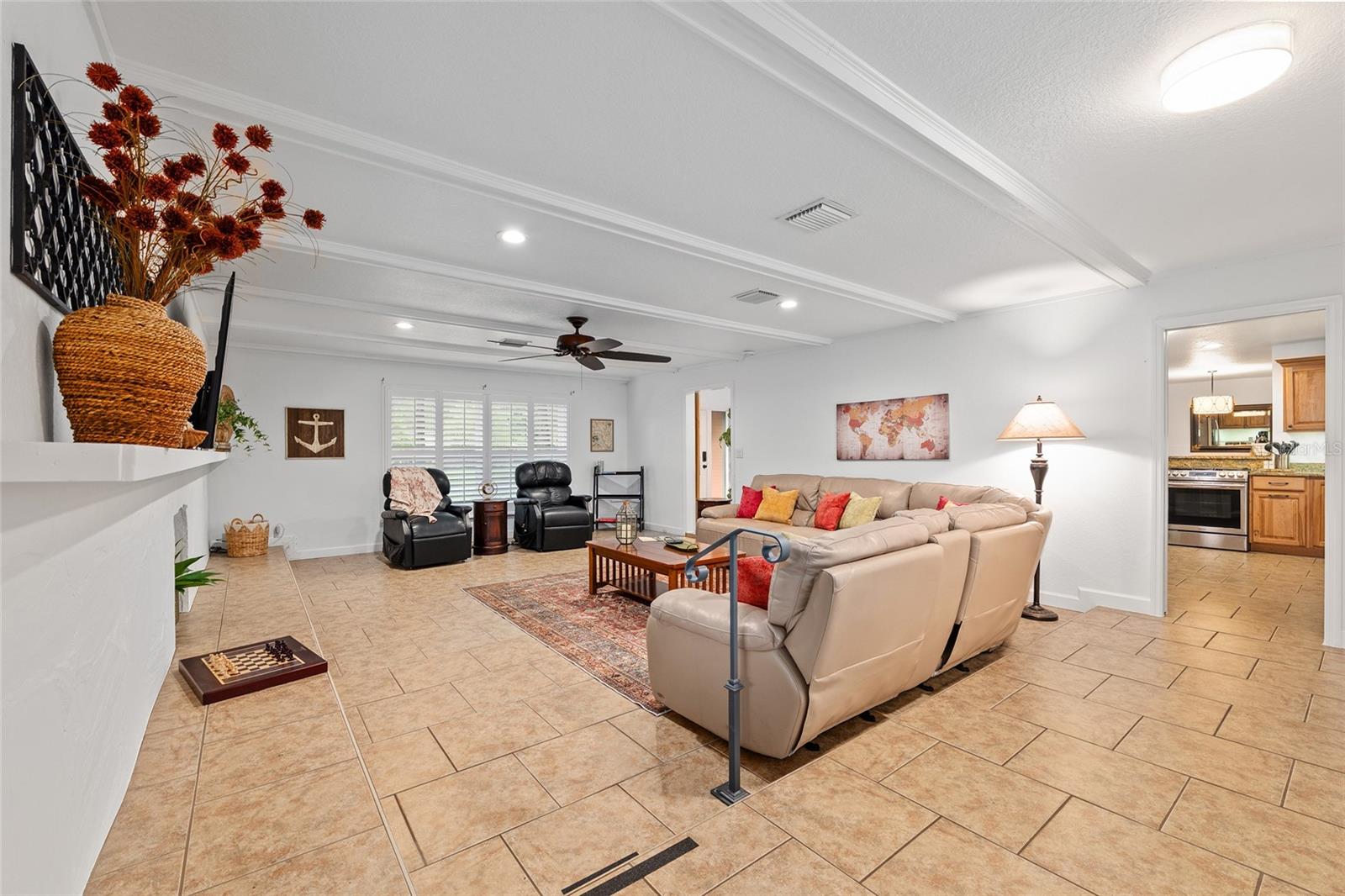 Image 34 of 71 For 415 22nd Avenue