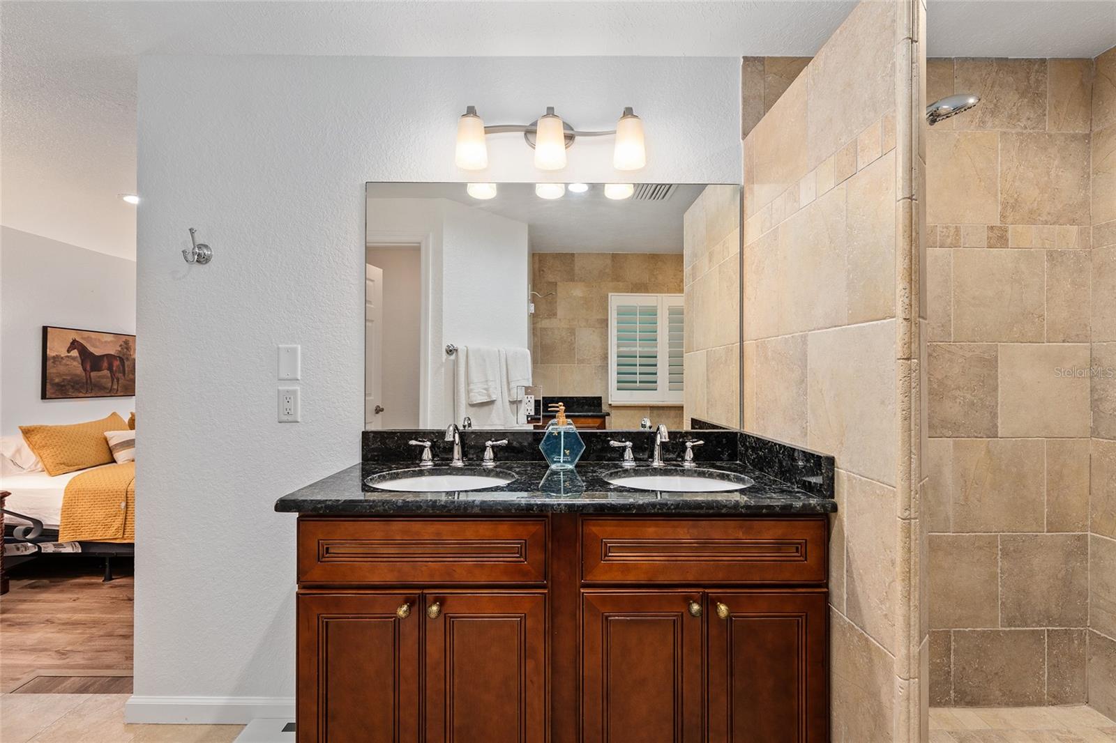 Image 50 of 71 For 415 22nd Avenue