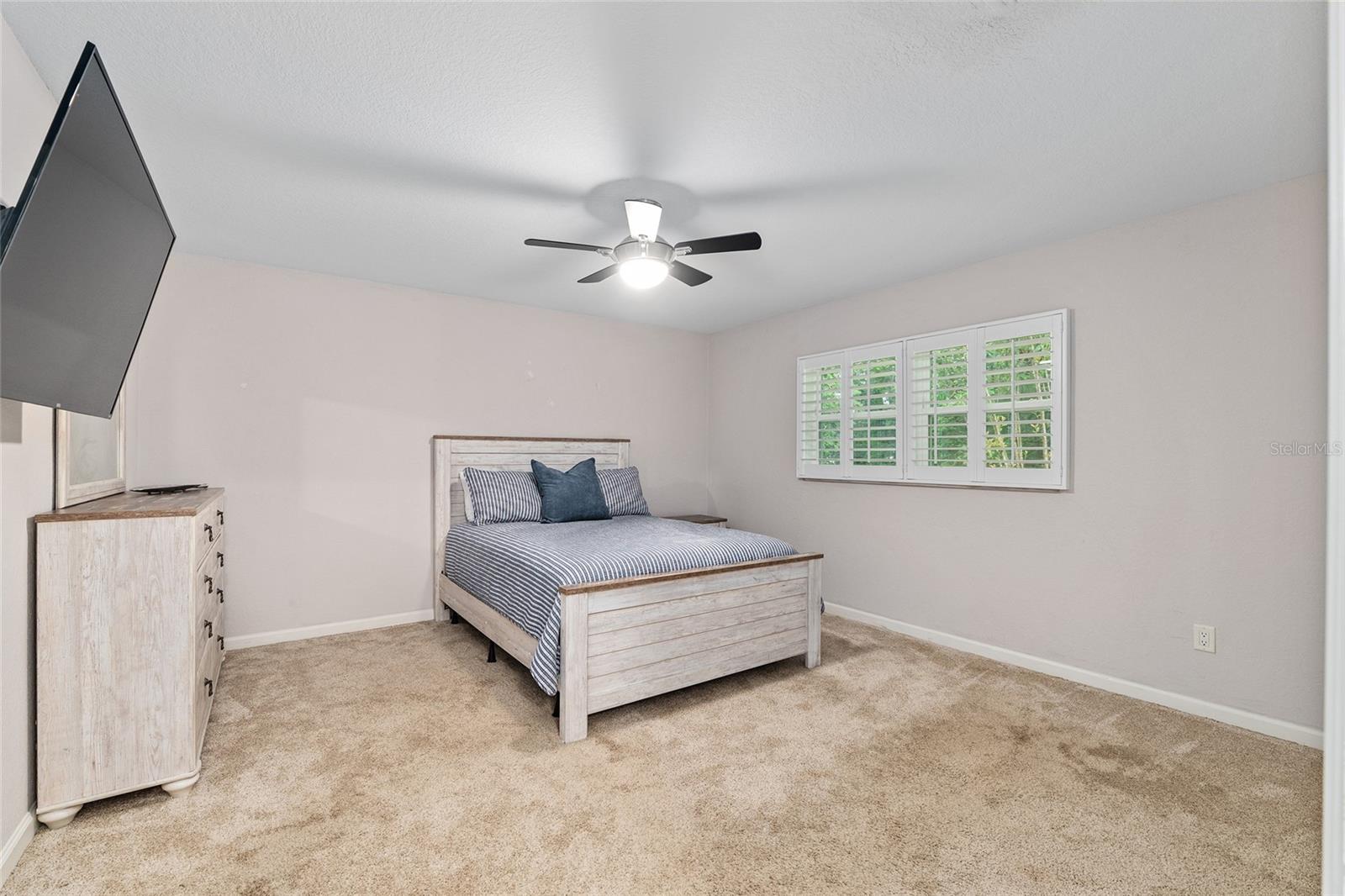 Image 56 of 71 For 415 22nd Avenue