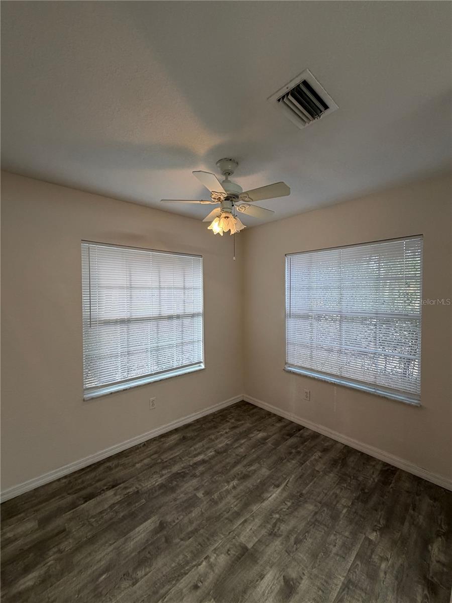 Image 11 of 25 For 10045 188th Circle