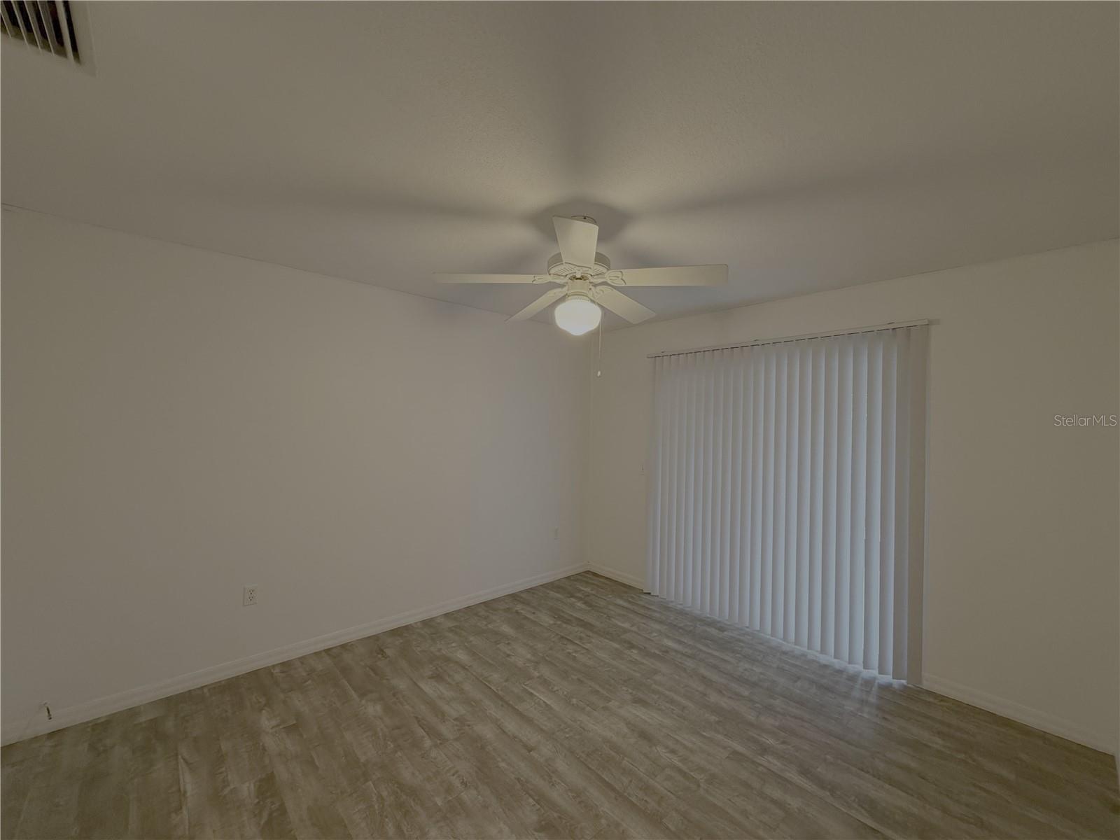 Image 19 of 25 For 10045 188th Circle