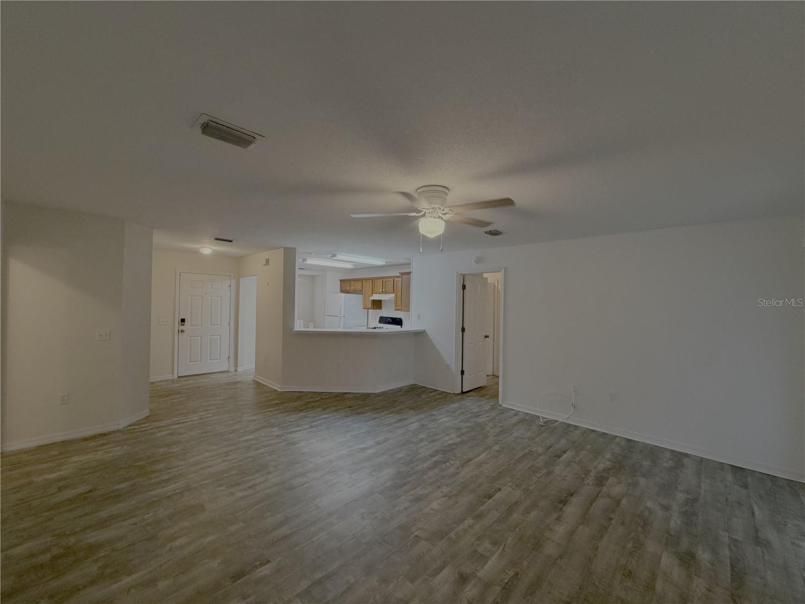 Image 6 of 25 For 10045 188th Circle