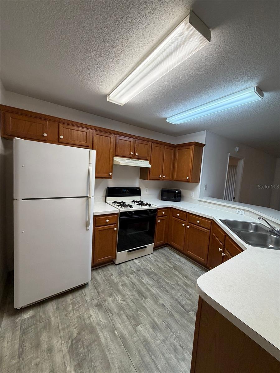 Image 9 of 25 For 10045 188th Circle