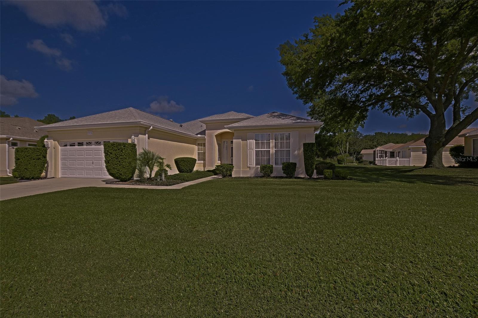 Image 4 of 39 For 13126 93rd Terrace Road