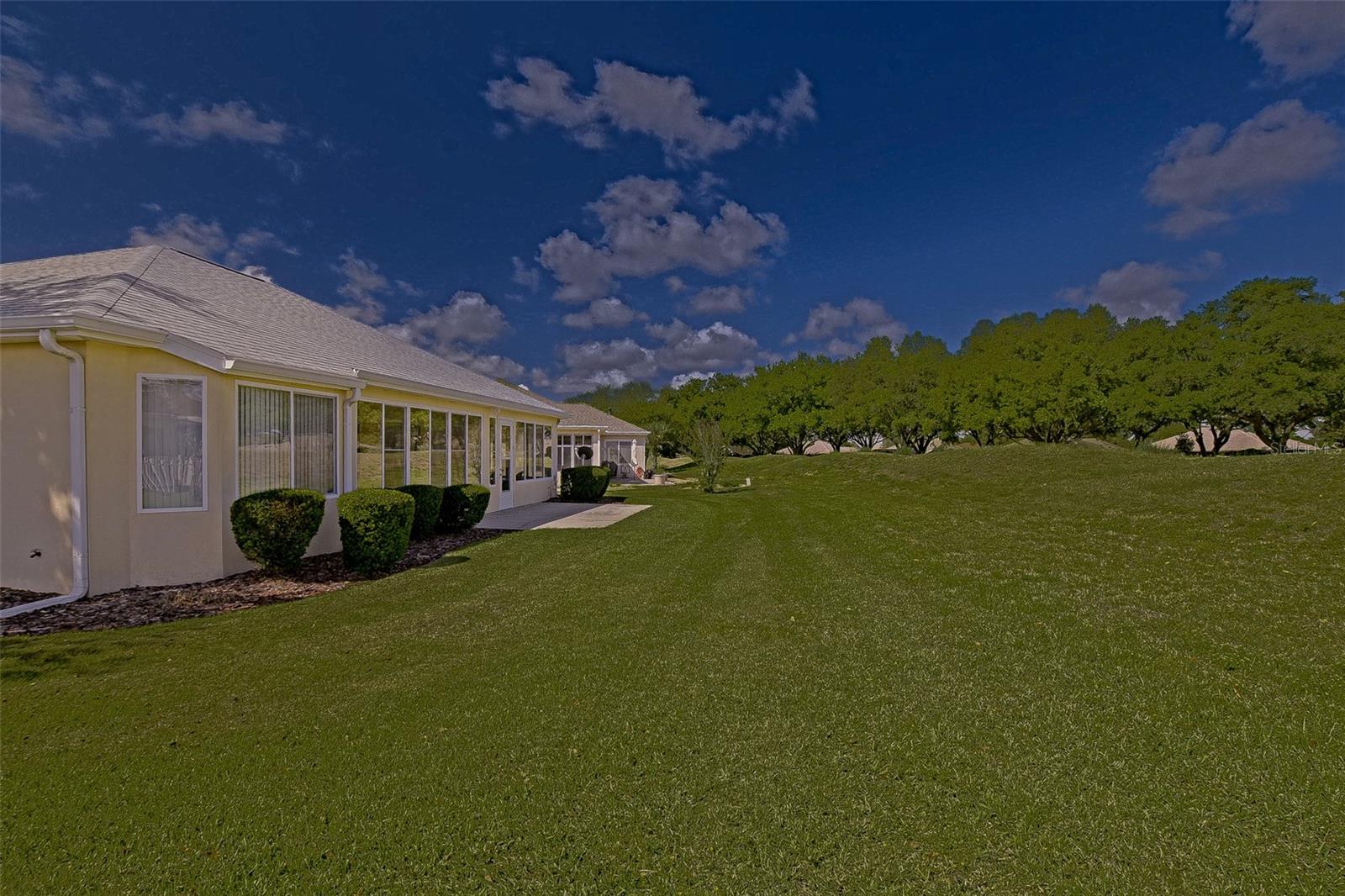 Image 8 of 39 For 13126 93rd Terrace Road