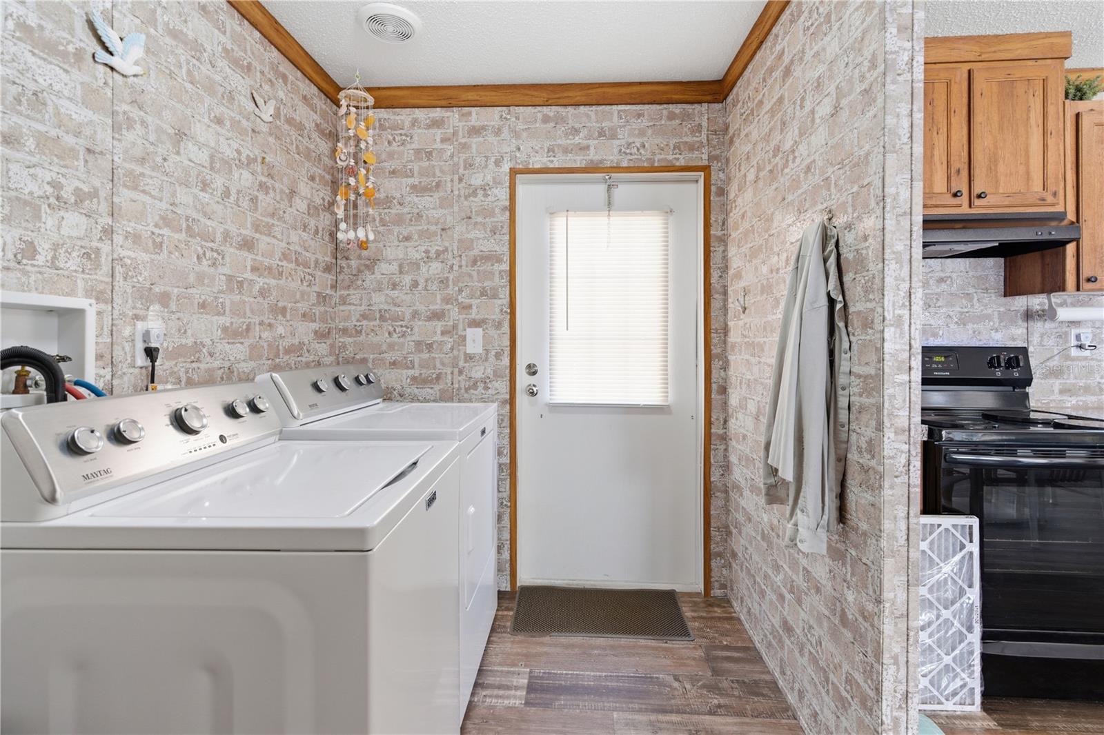 Image 15 of 21 For 10811 57th Street