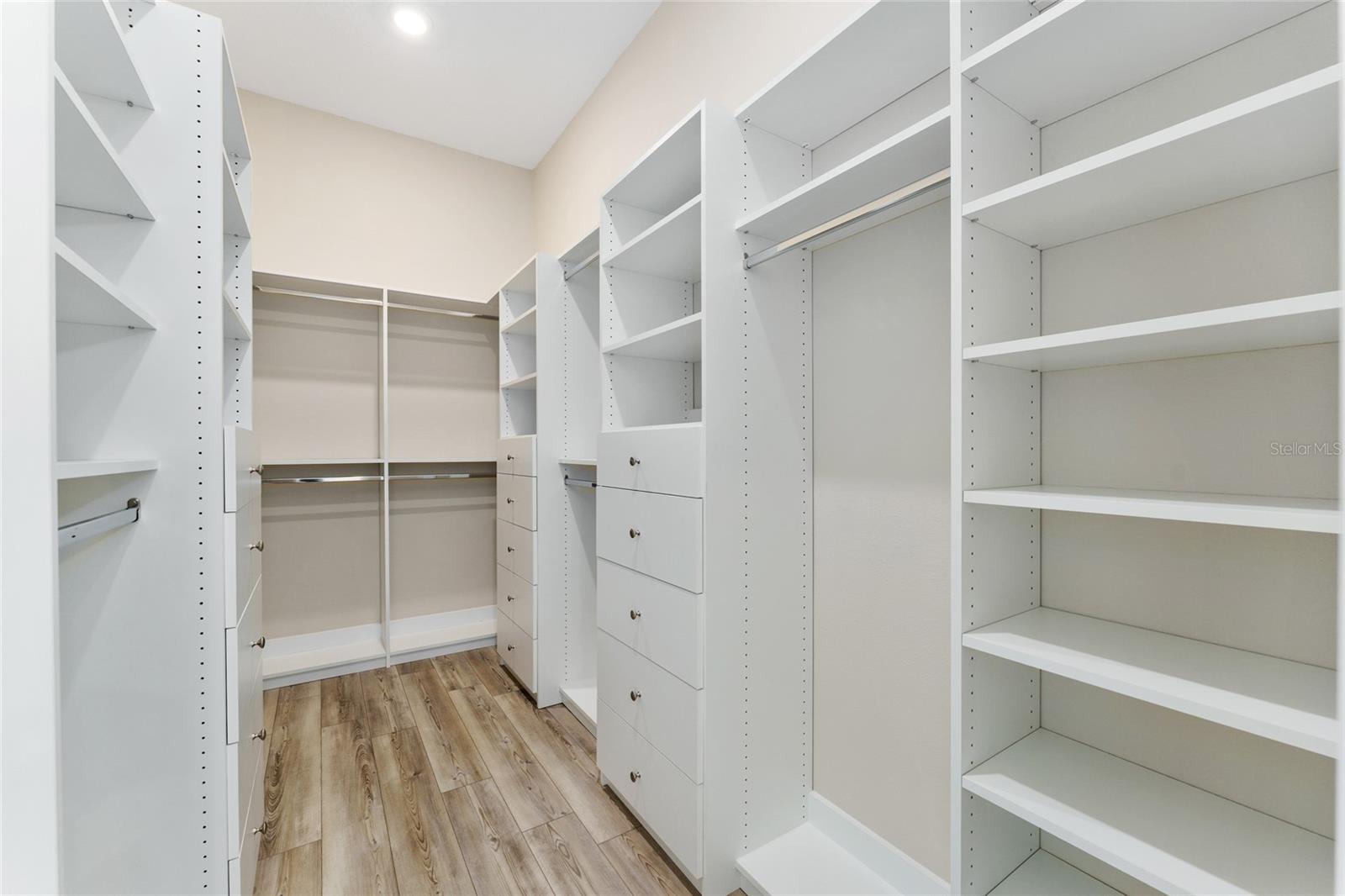 Image 27 of 56 For 6023 86th Circle