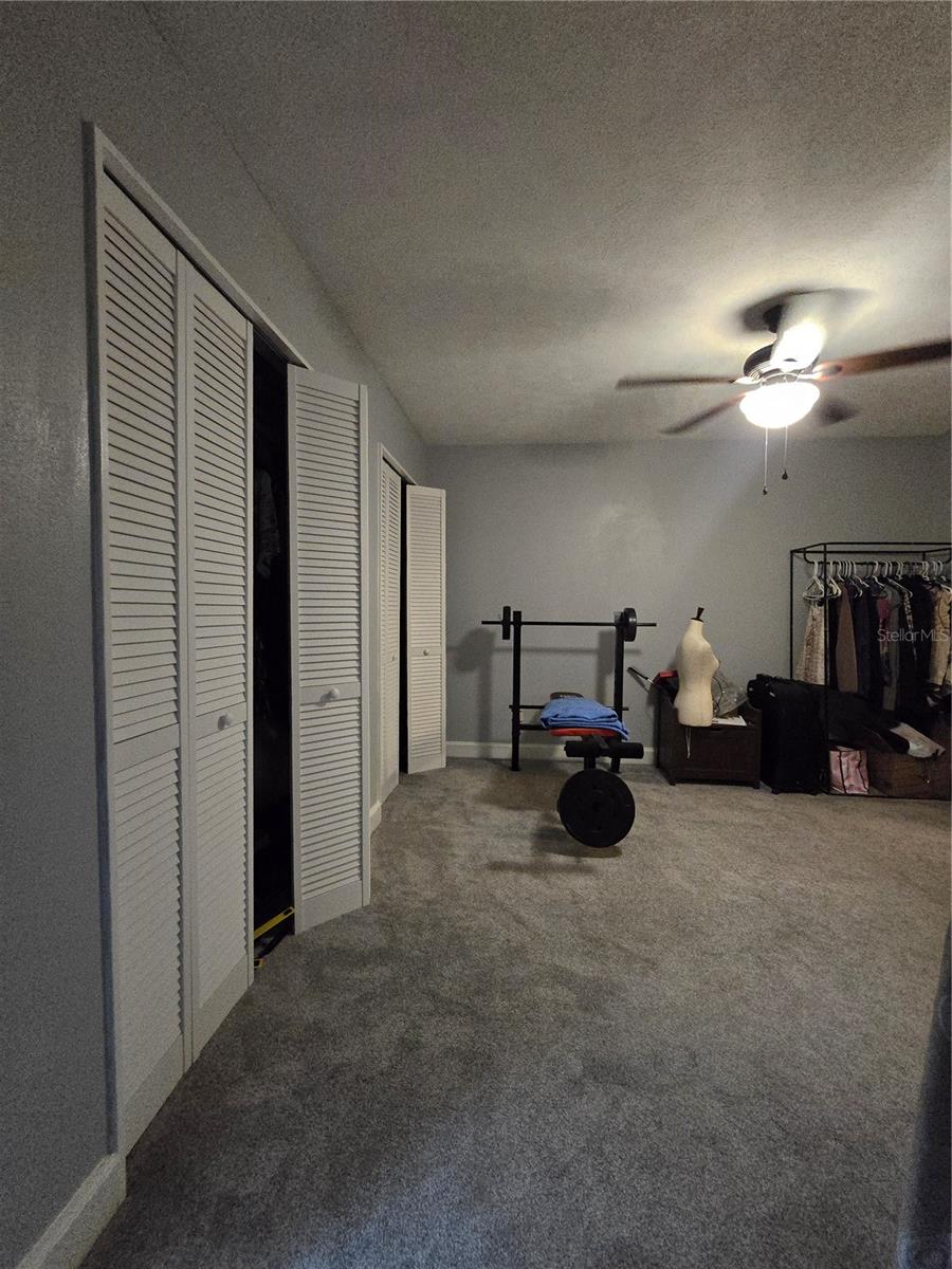 Image 12 of 35 For 2115 38th Avenue