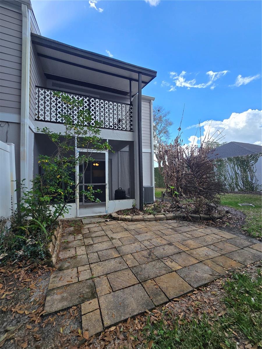 Image 27 of 35 For 2115 38th Avenue