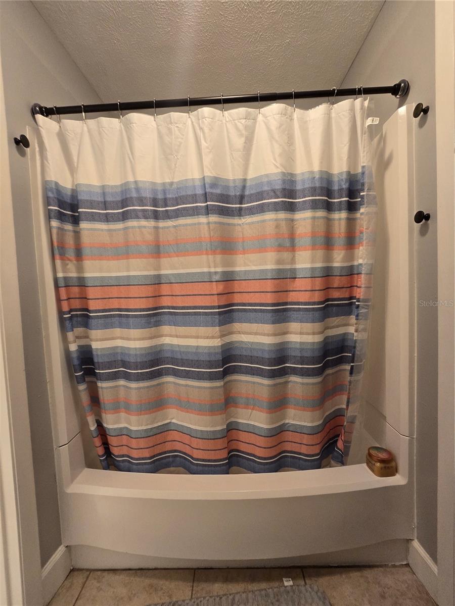 Image 5 of 35 For 2115 38th Avenue