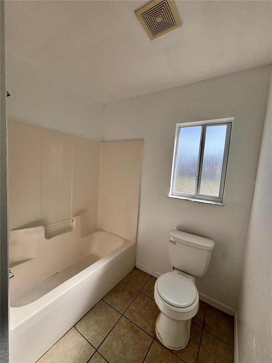 Image 10 of 16 For 6 Spring Trail