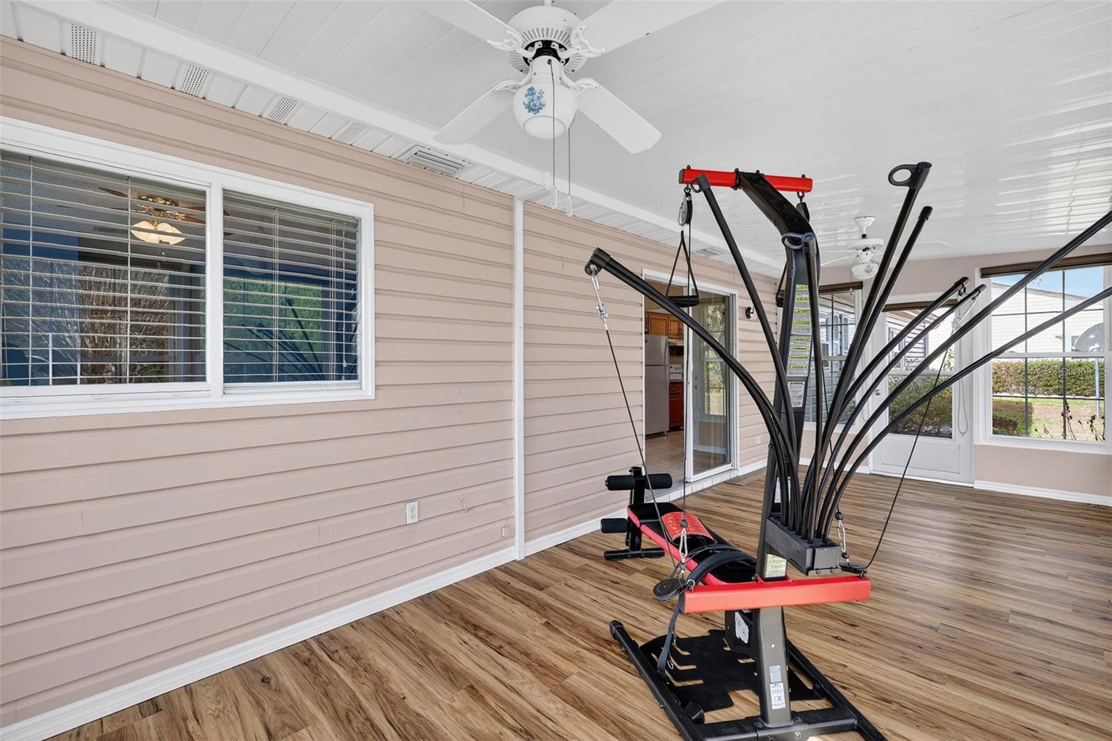 Image 24 of 29 For 9398 174th Loop