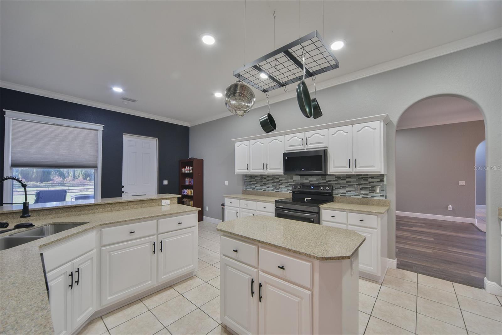 Image 12 of 51 For 1970 Blackfoot Trail