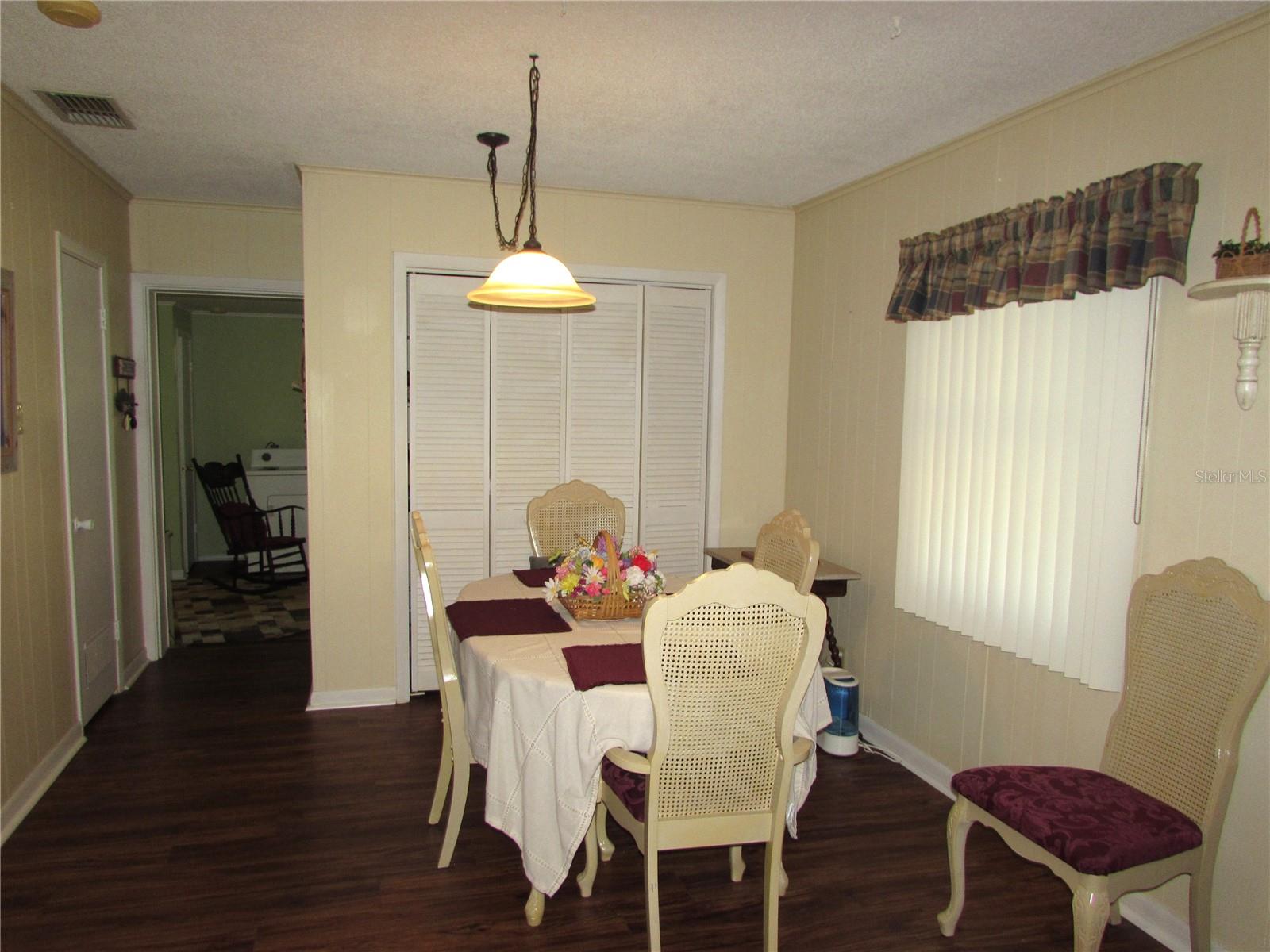 Image 10 of 41 For 11931 Bearl Terrace