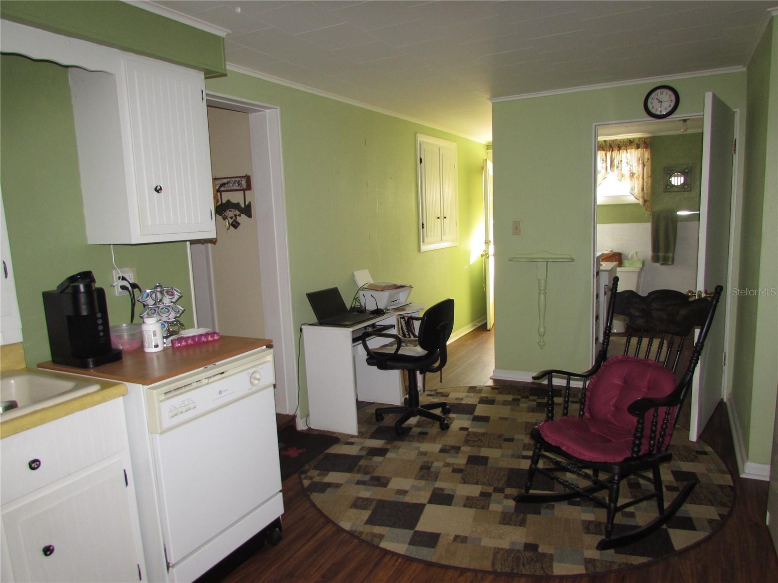 Image 12 of 41 For 11931 Bearl Terrace