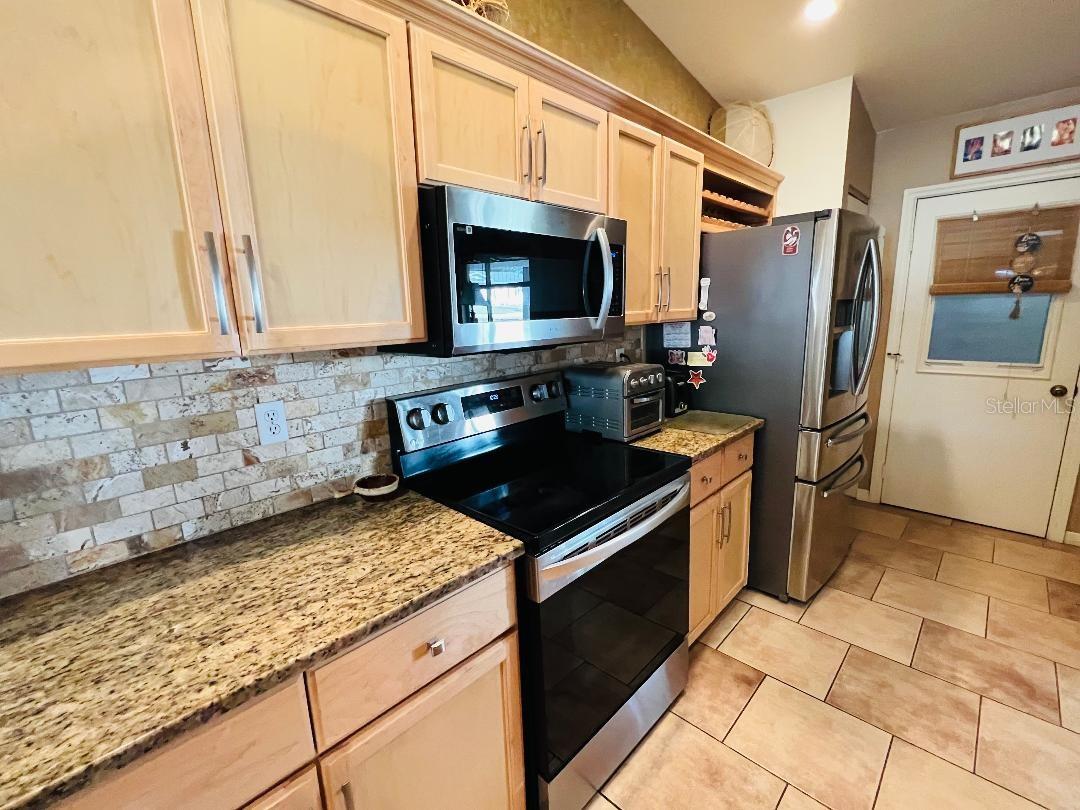 Image 3 of 26 For 6341 104th Lane