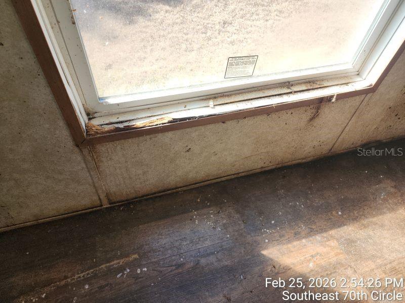 Image 10 of 27 For 213 70th Circle