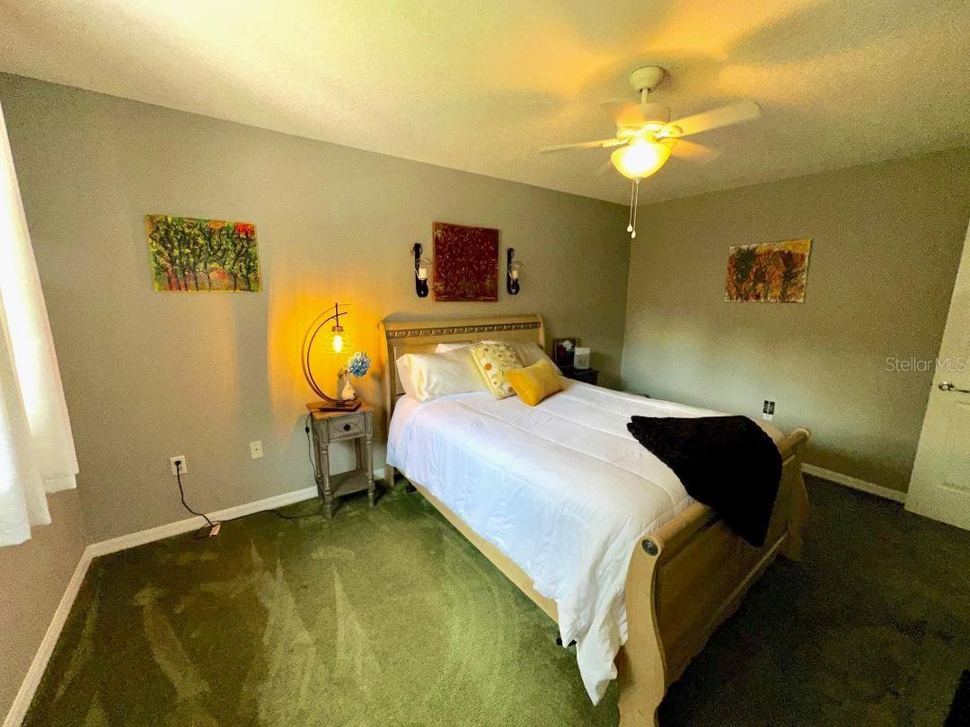 Image 21 of 27 For 891 Rembrandt Way