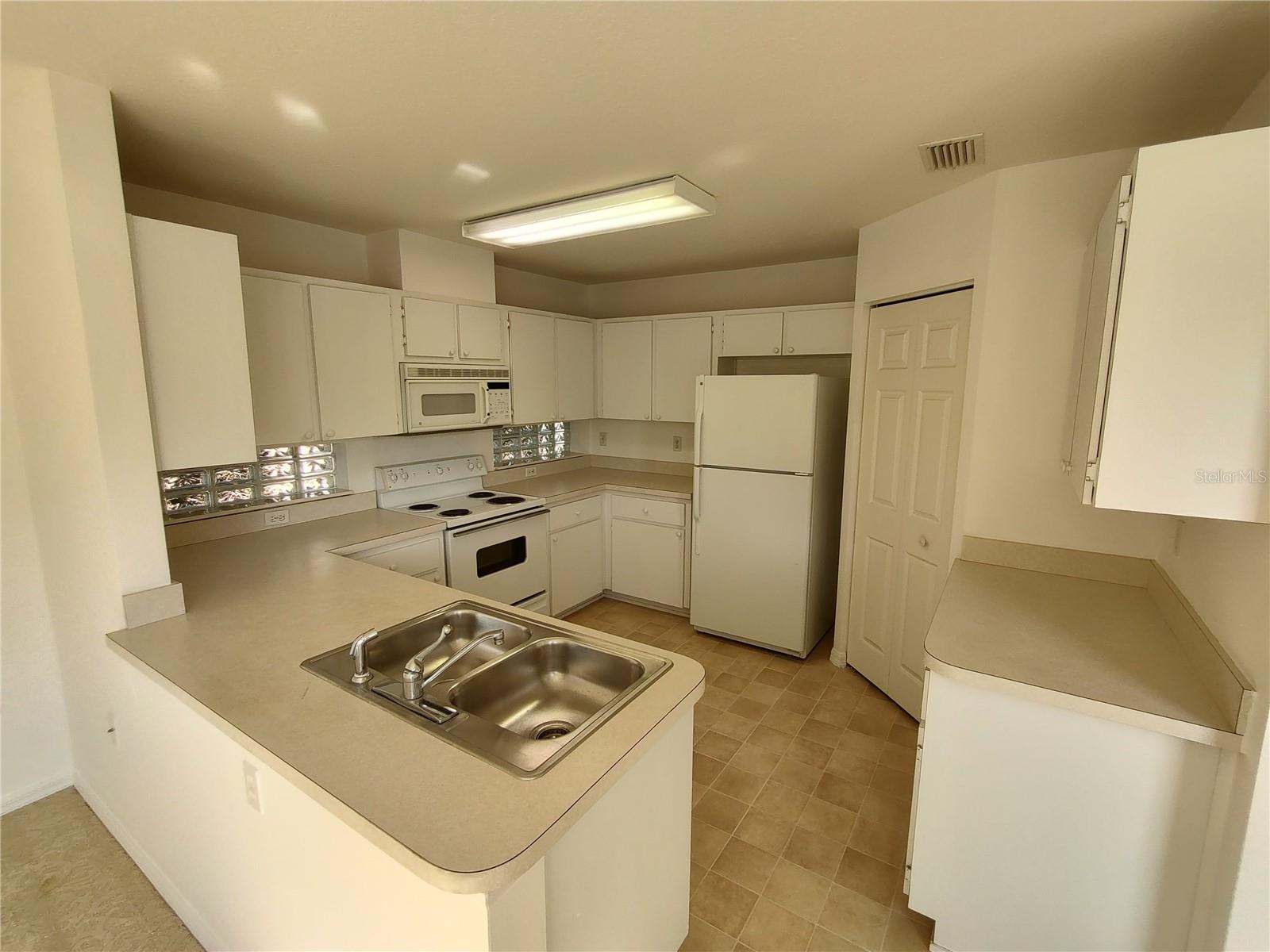 Image 7 of 18 For 7257 115th Place