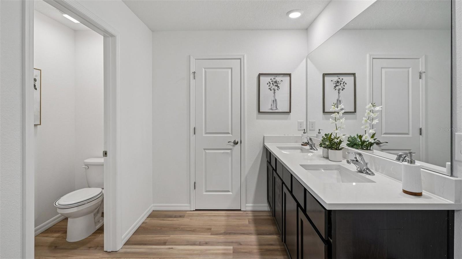 Image 18 of 27 For 4683 51st Drive