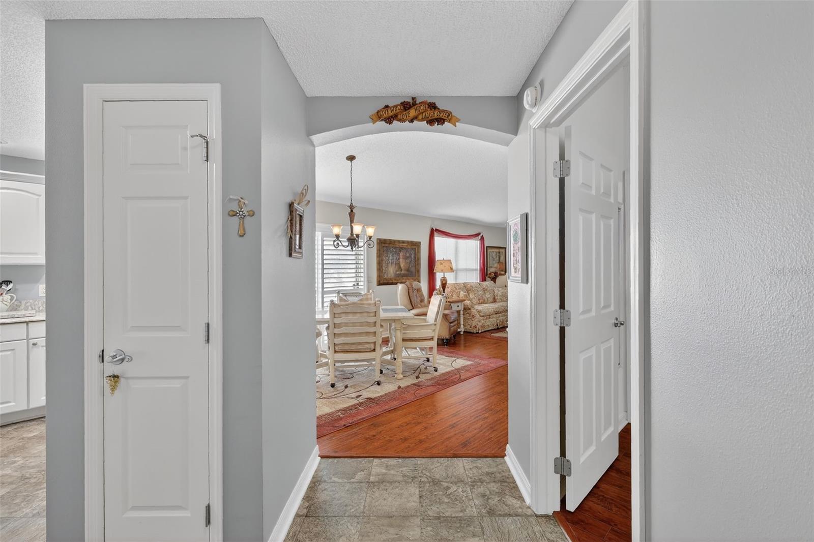 Image 5 of 35 For 1107 Pelion Place