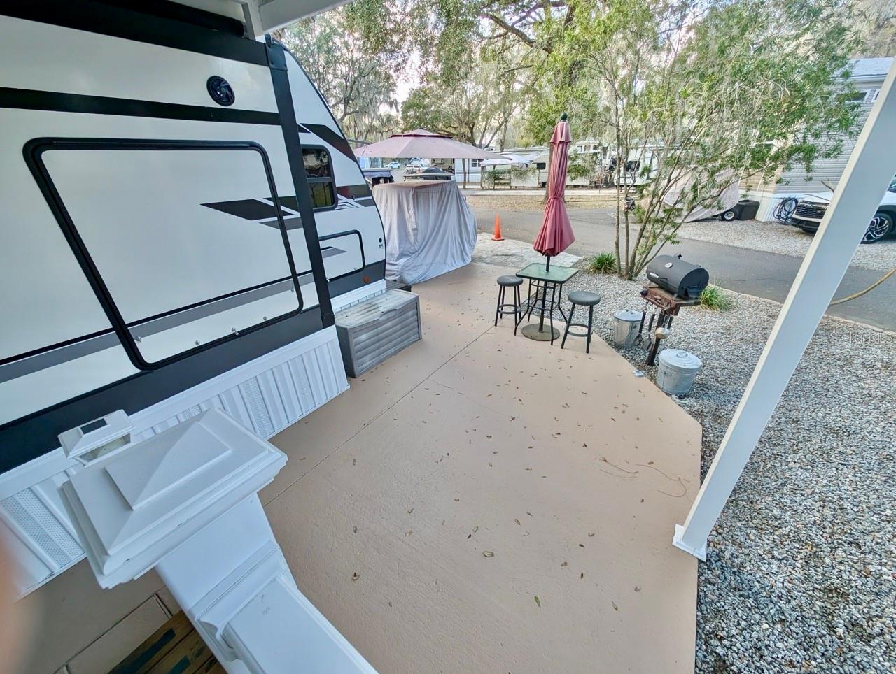 Image 15 of 19 For 25338 141st Street