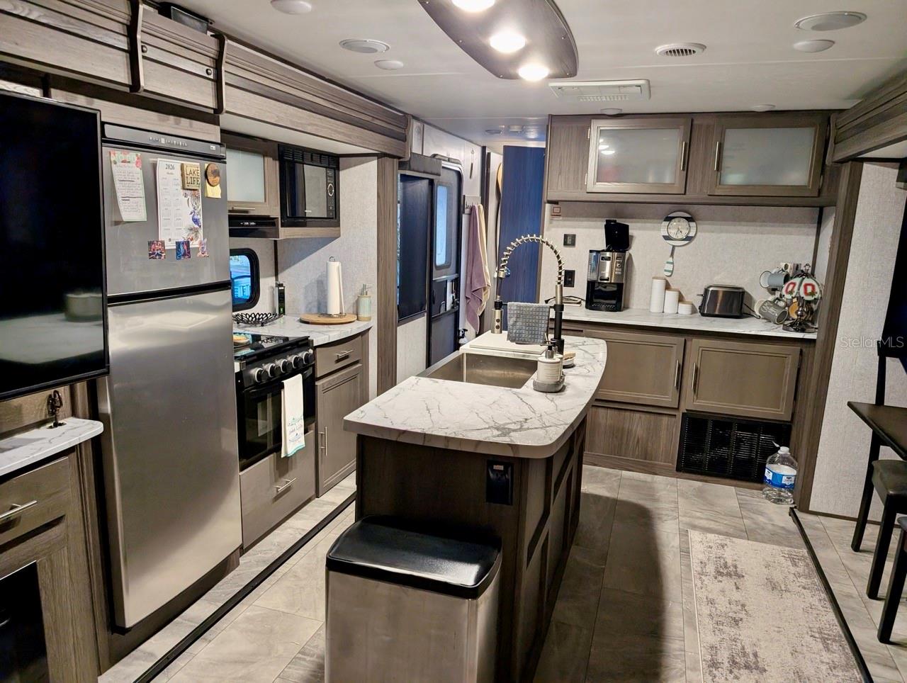 Image 3 of 19 For 25338 141st Street