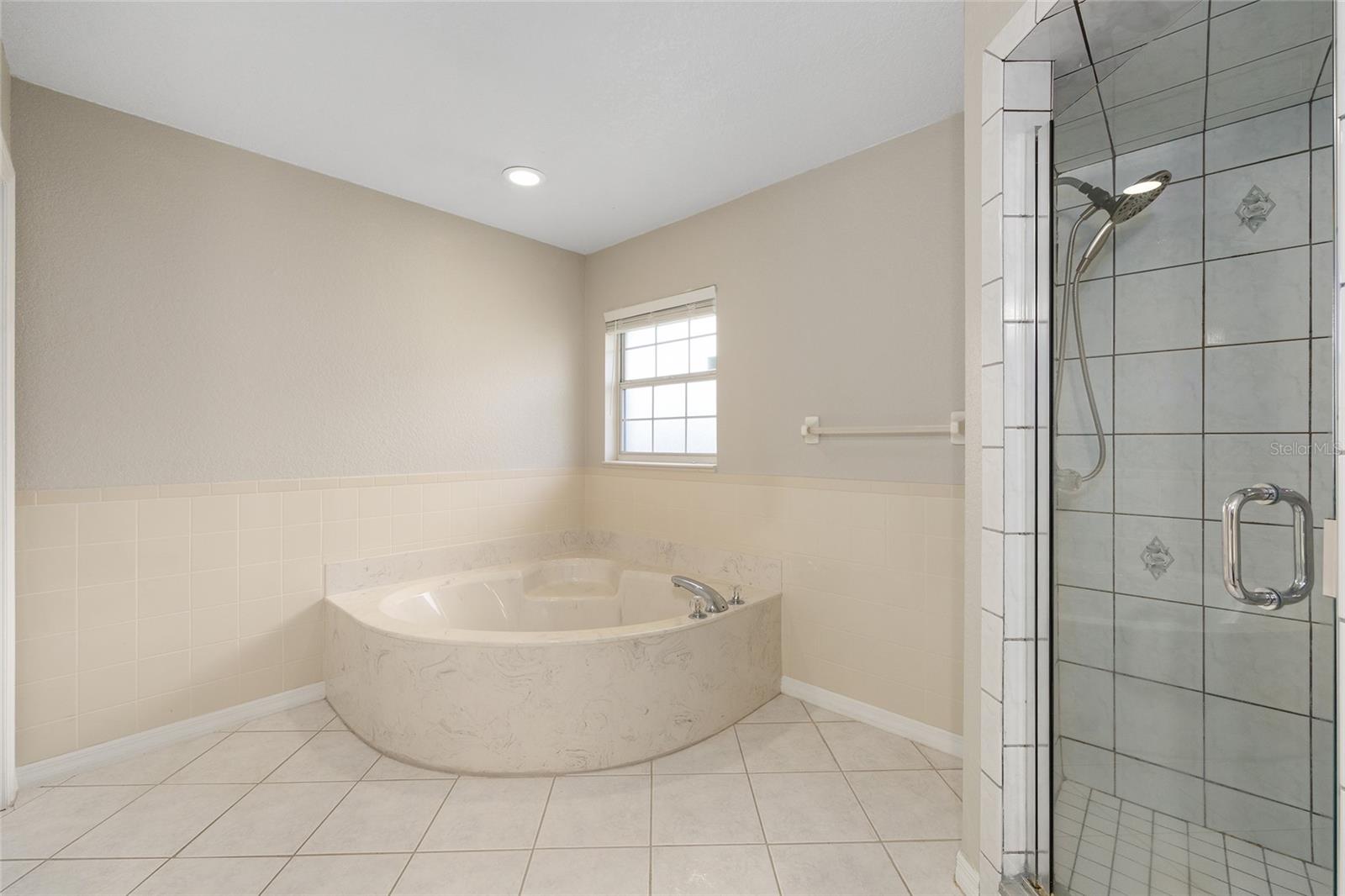 Image 26 of 40 For 10521 54th Court