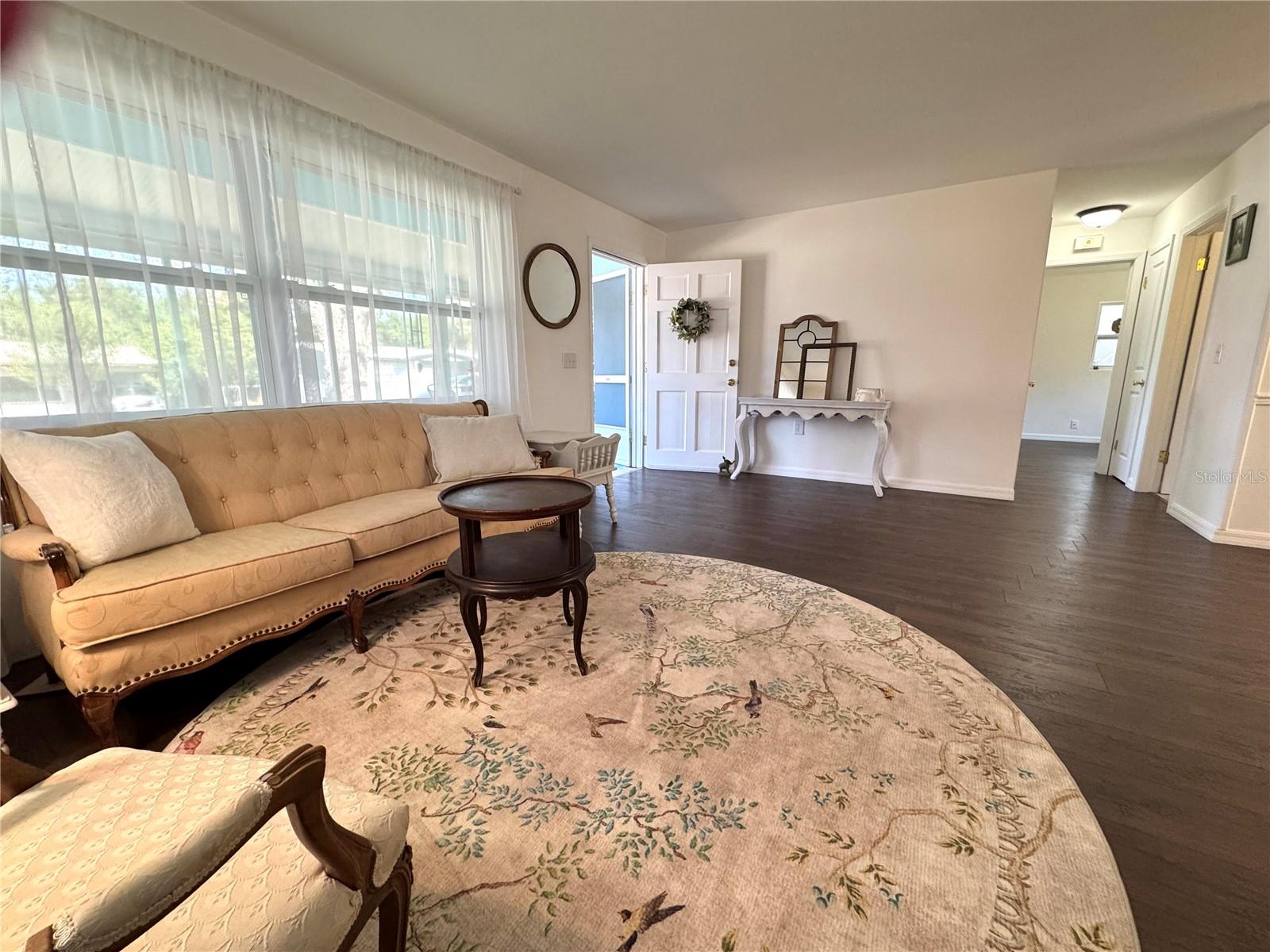 Image 7 of 38 For 7 Adams Street